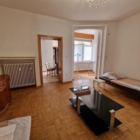 2 Zimmer Wohnungen K&K Unterkunft. Gbr Duisburg Exterior foto