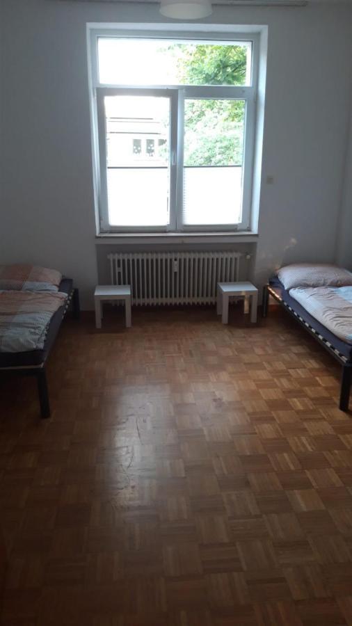2 Zimmer Wohnungen K&K Unterkunft. Gbr Duisburg Exterior foto