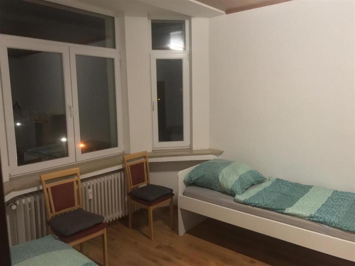 2 Zimmer Wohnungen K&K Unterkunft. Gbr Duisburg Exterior foto