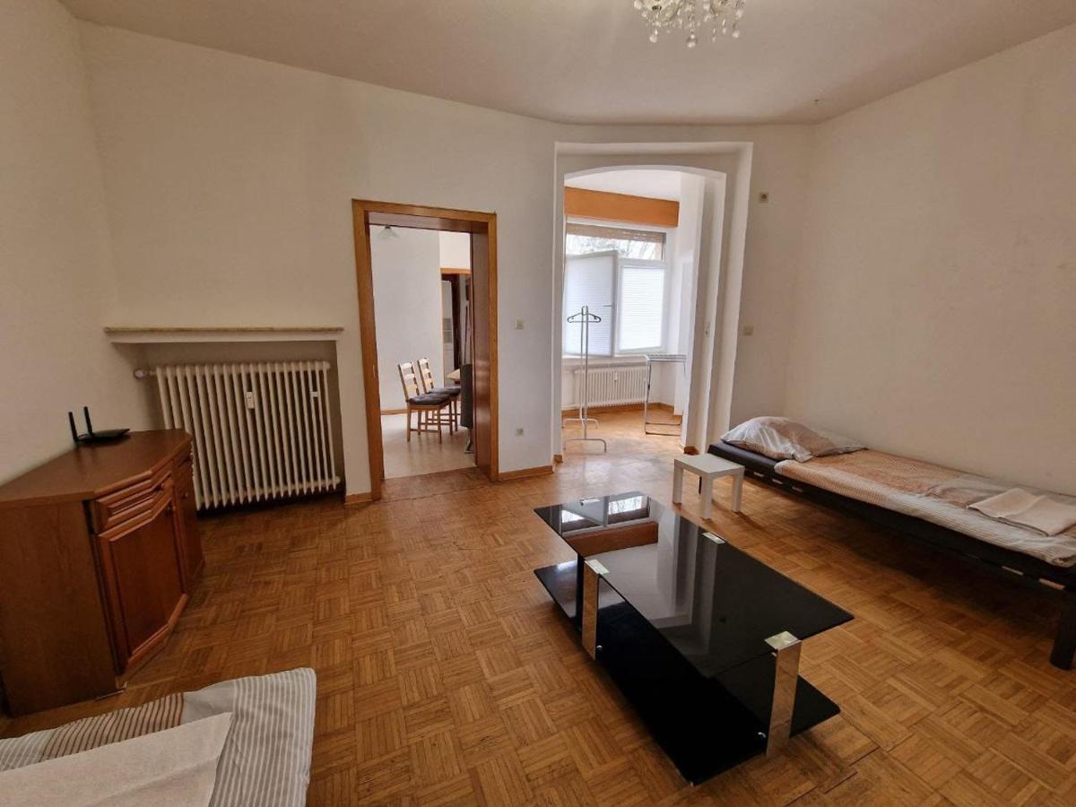 2 Zimmer Wohnungen K&K Unterkunft. Gbr Duisburg Exterior foto
